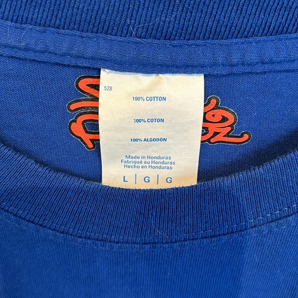 Perfect condition graphic Tee Always Broken X) - Picture 4 of 5